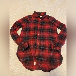 American Eagle Women’s Boyfriend Fit Flannel Button Down